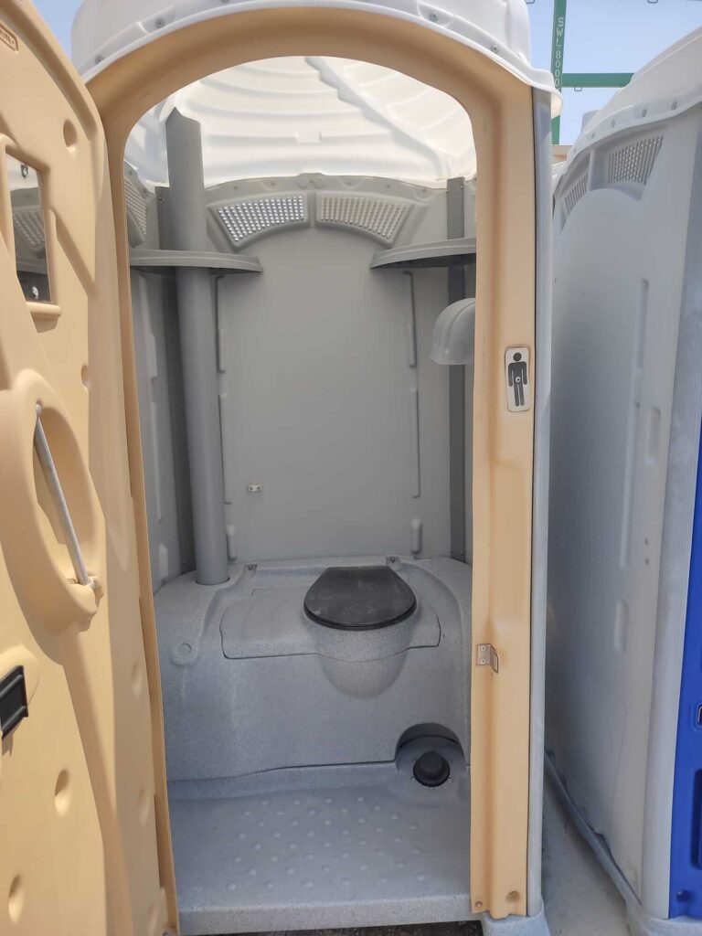 Glacier Sewage Connected Model Portable Plastic Chemical Toilet